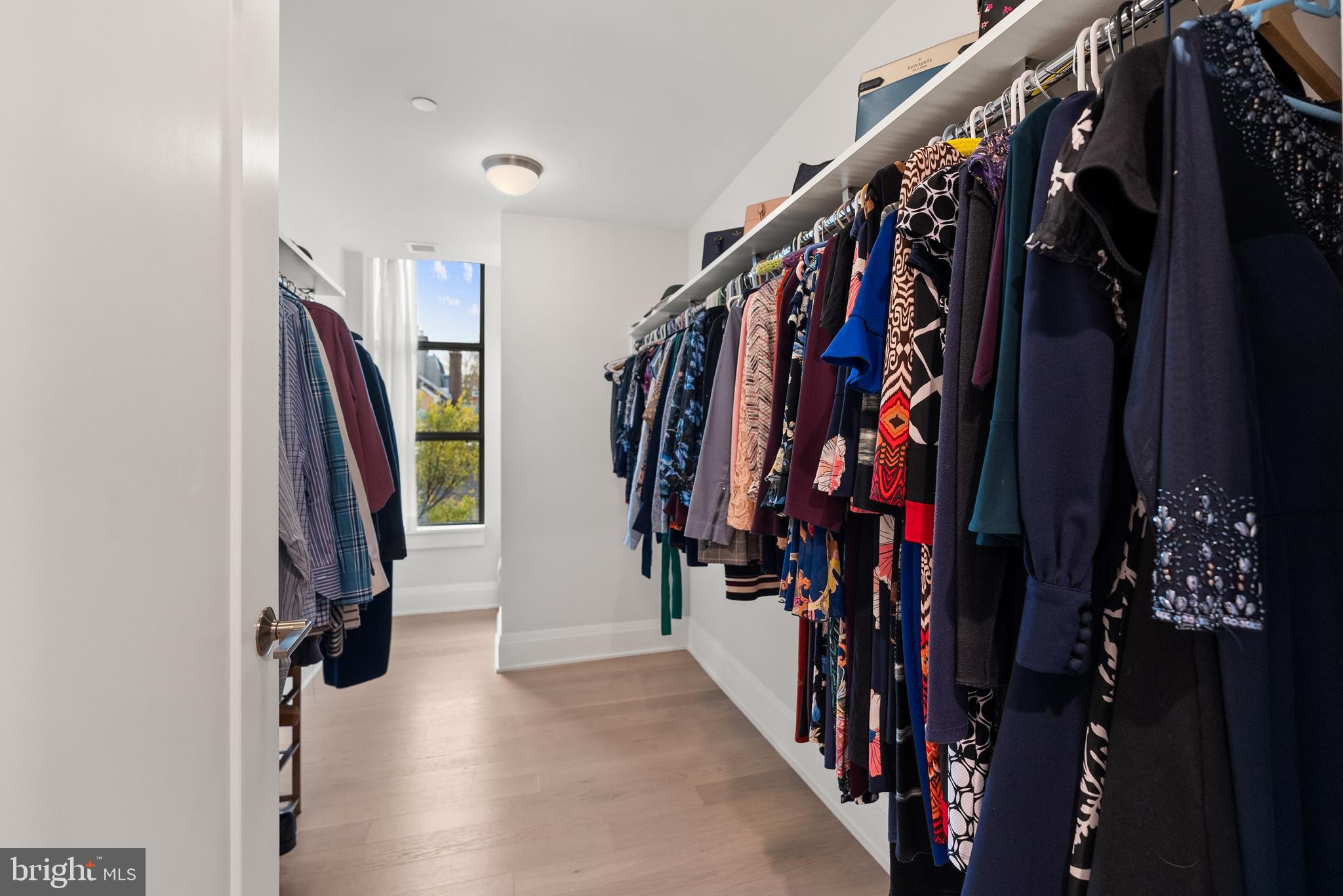 ROBINSON LANDING - Residential