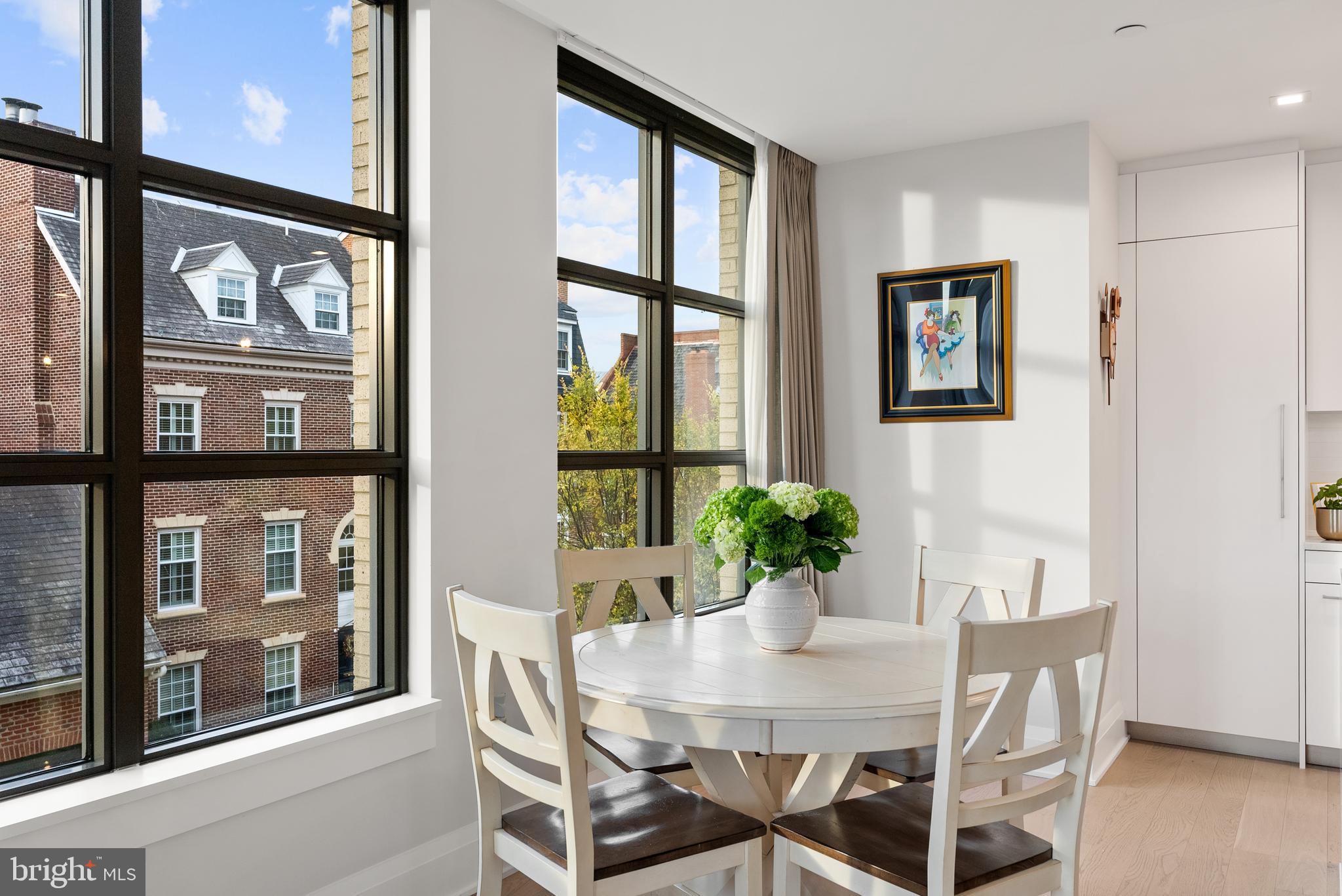 ROBINSON LANDING - Residential