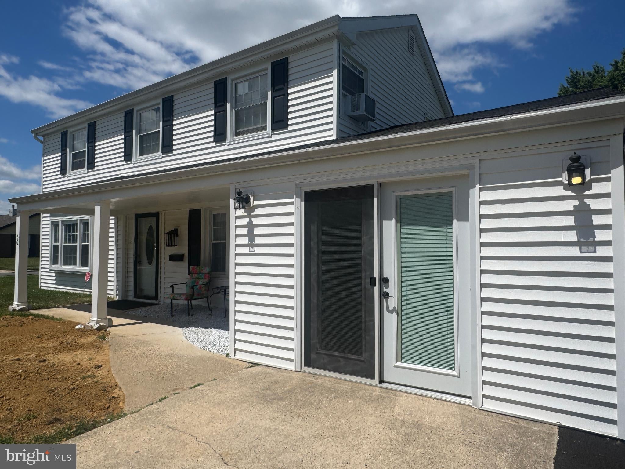 50 PADDOCK LANE