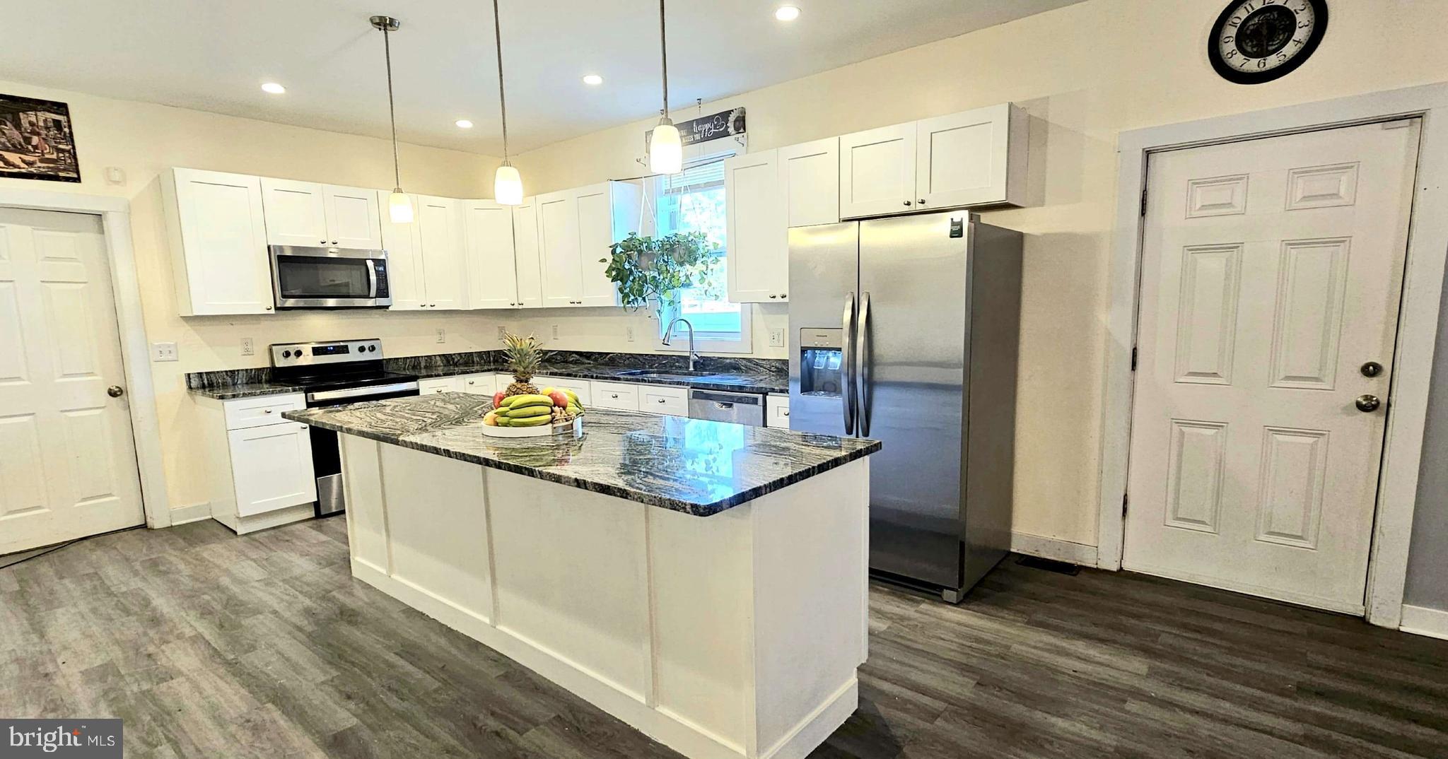 BROOKLYN - Residential