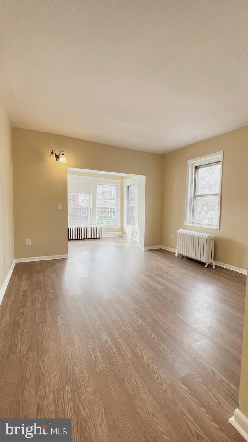 WEST OAK LANE - Residential Income