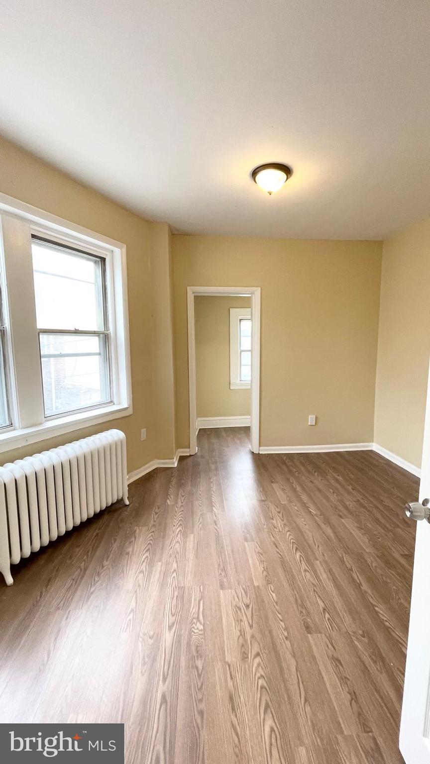 WEST OAK LANE - Residential Income