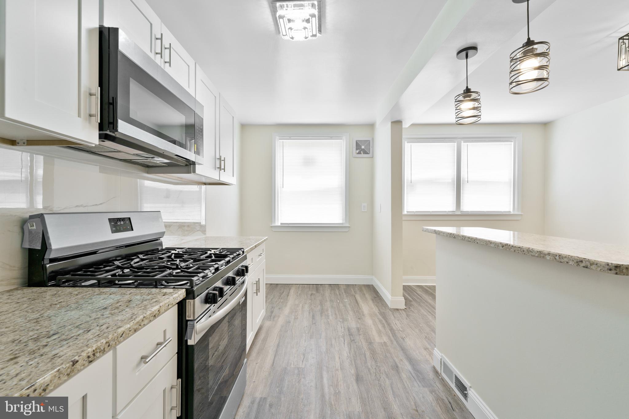 MAYFAIR (WEST) - Residential