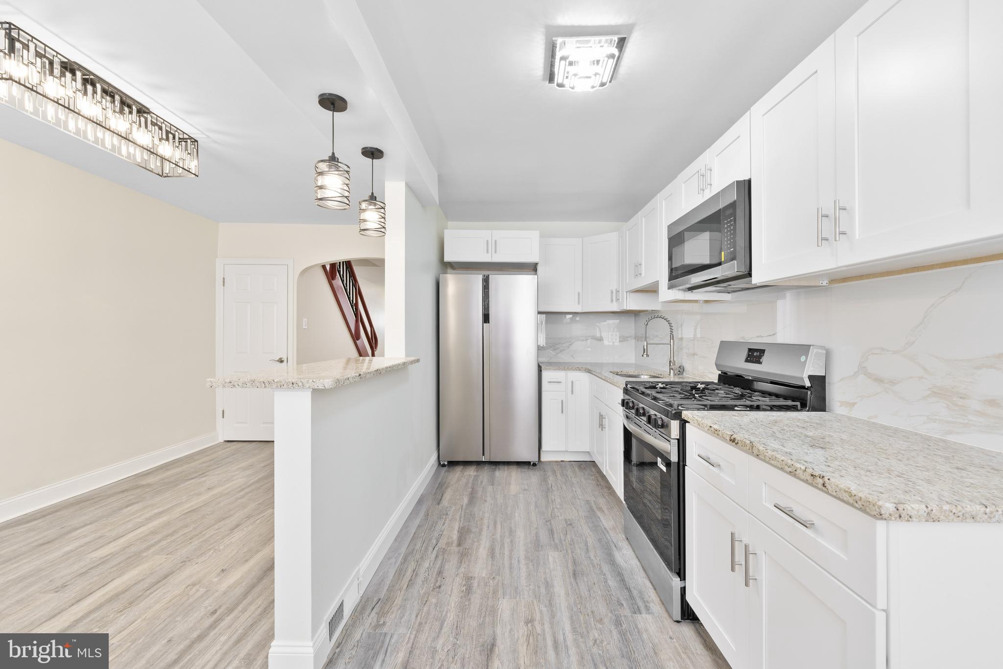 MAYFAIR (WEST) - Residential