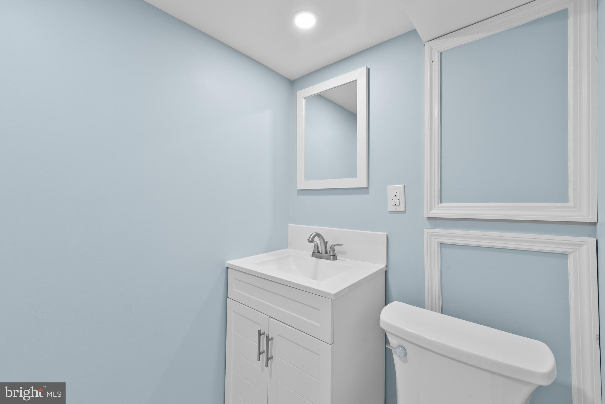 MAYFAIR (WEST) - Residential