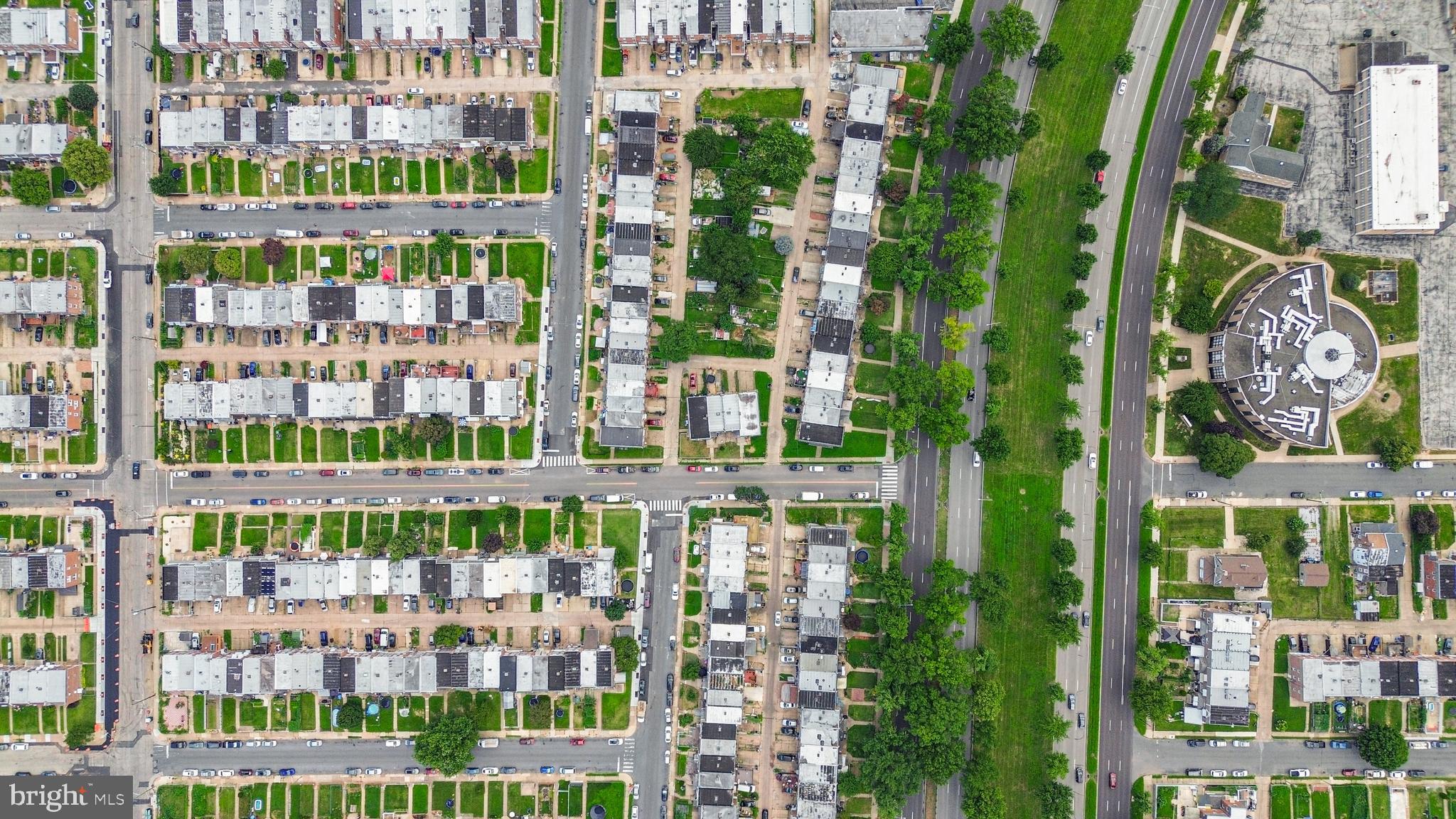 MAYFAIR (WEST) - Residential