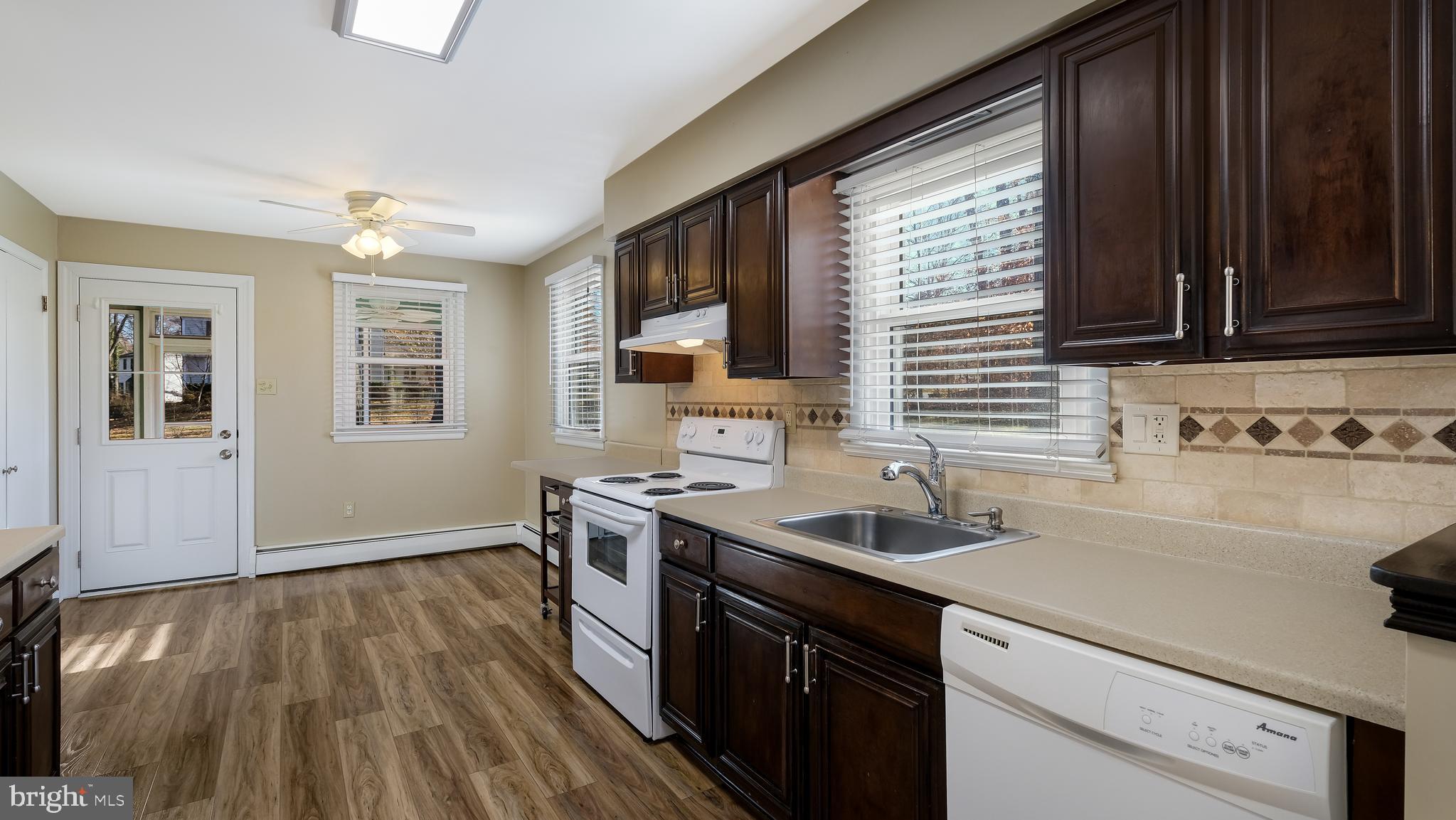 CHERRY LANE ACRES - Residential