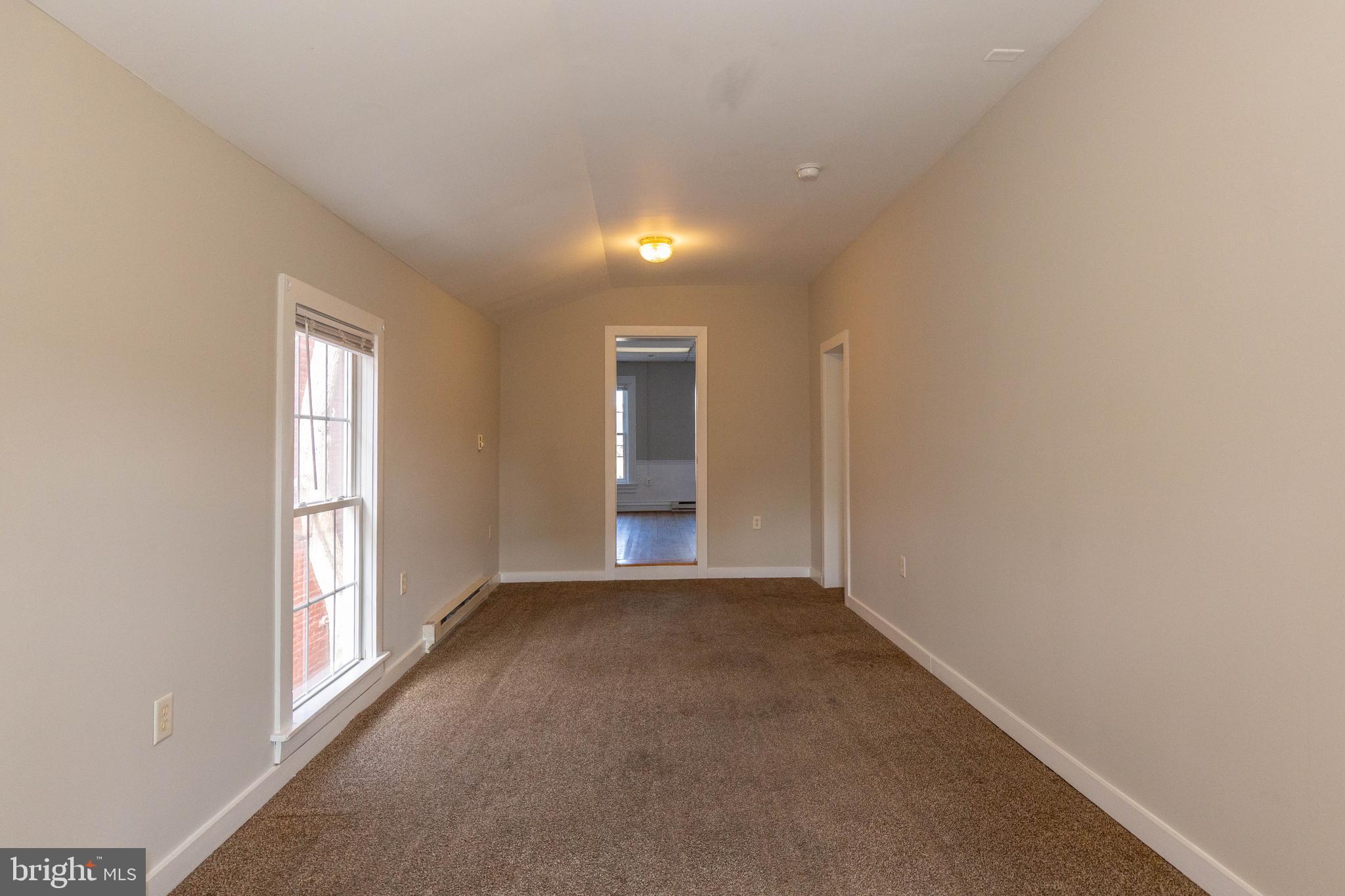 MARTINSBURG CITY - Residential Lease