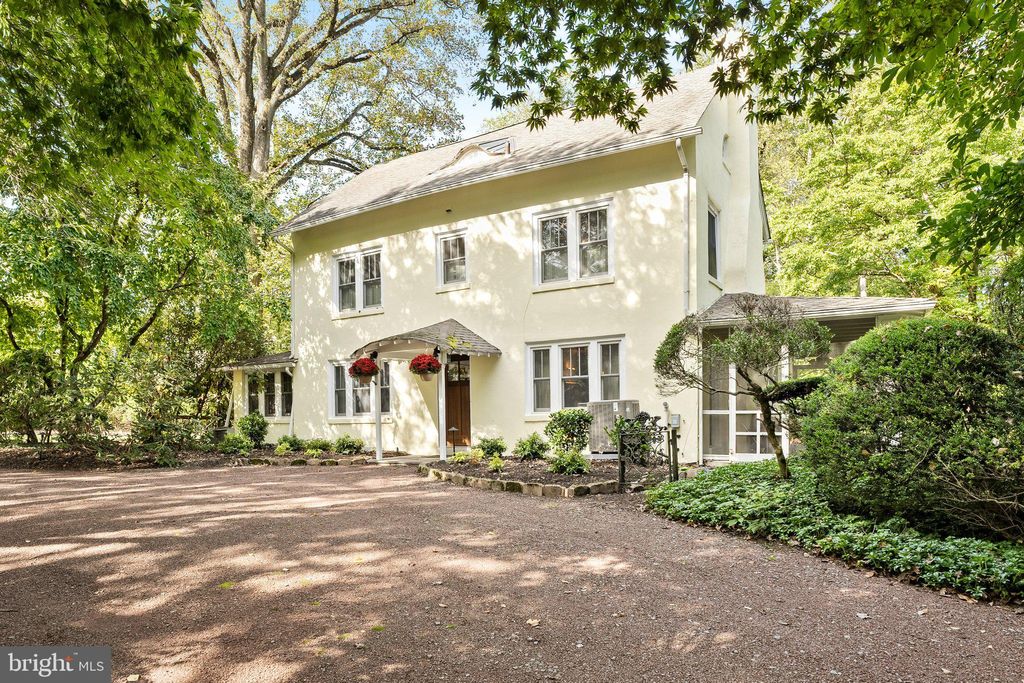 Photo of 2991 Princeton Pike, LAWRENCE TOWNSHIP, NJ 08648 (MLS # NJME2067500)