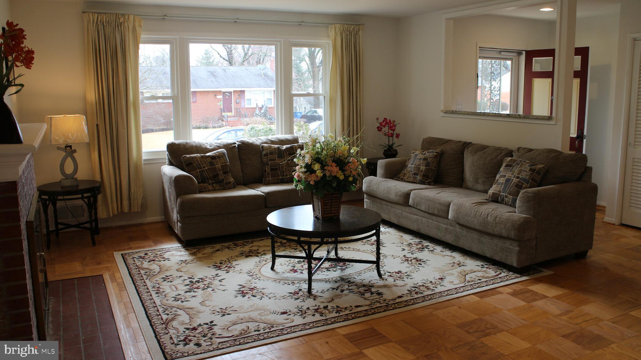 CRESTWOOD MANOR - Residential