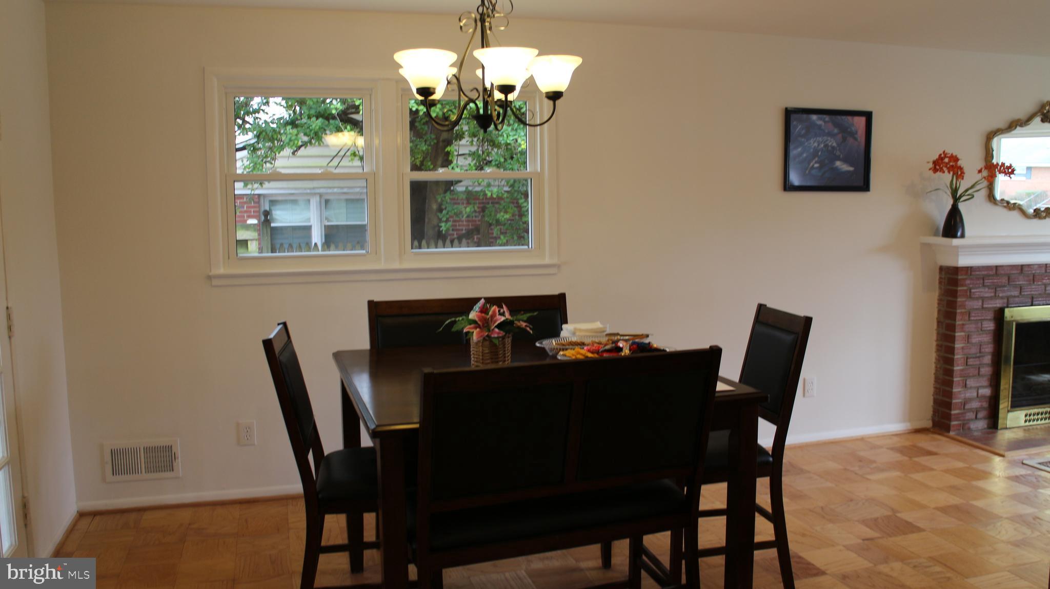 CRESTWOOD MANOR - Residential