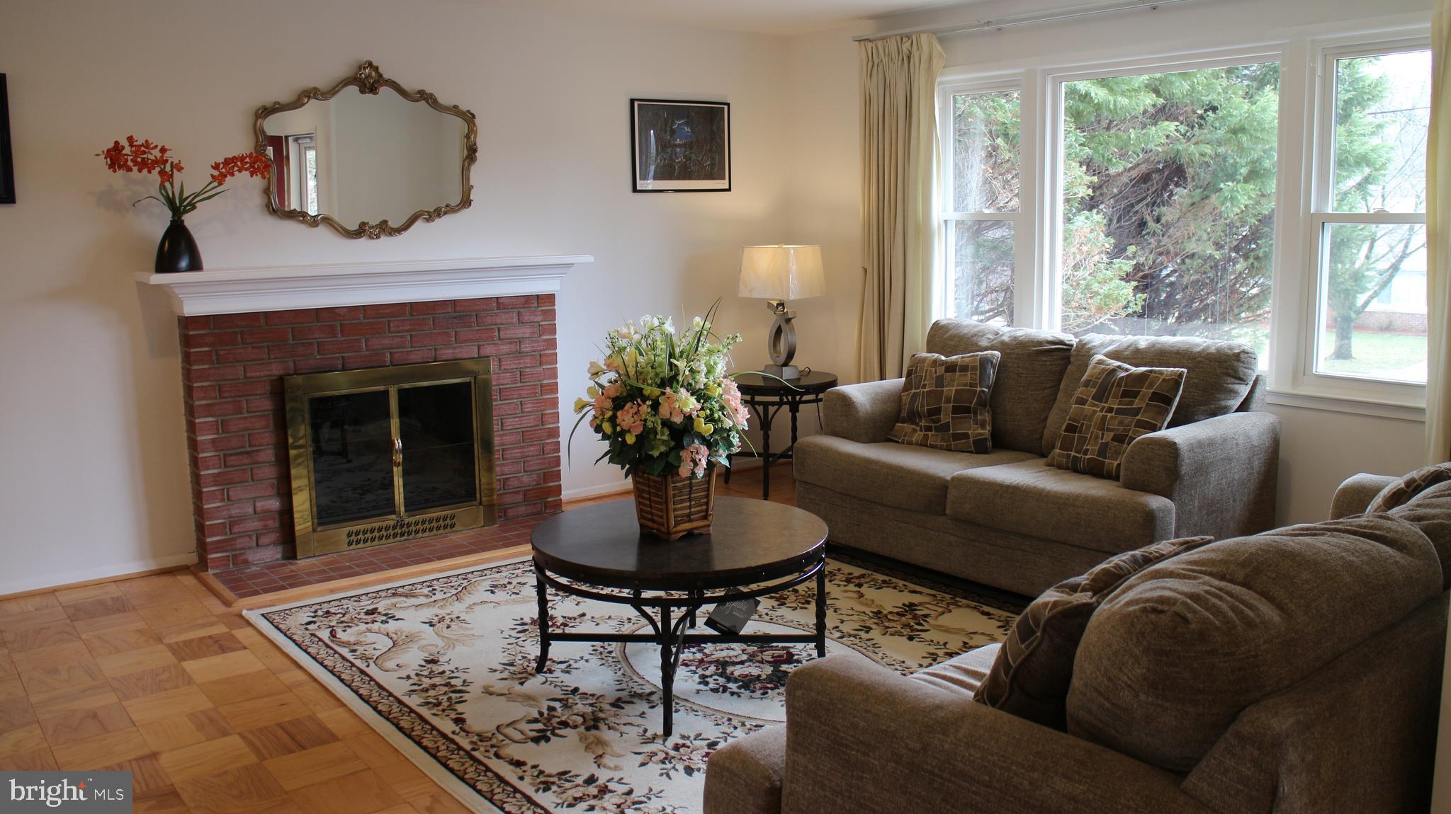 CRESTWOOD MANOR - Residential