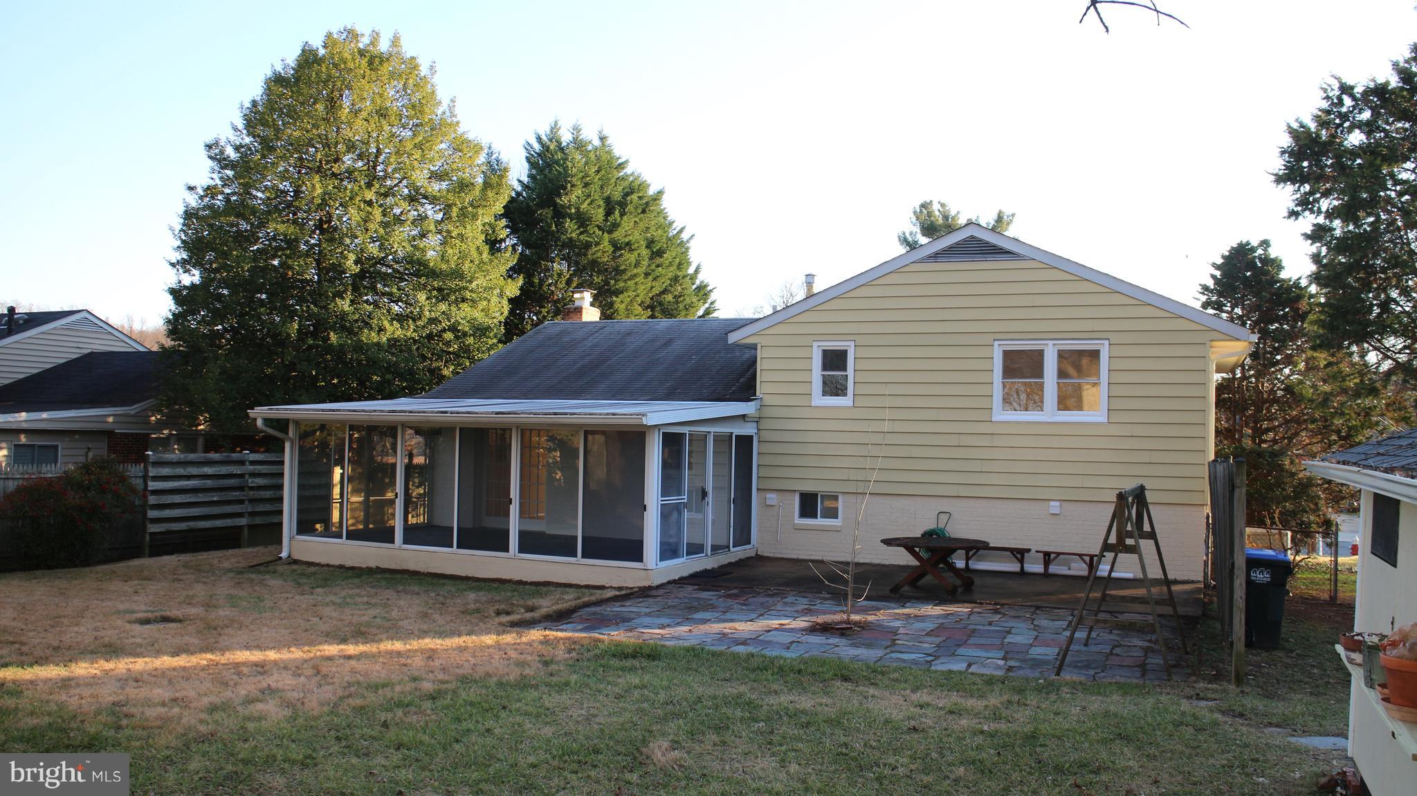 CRESTWOOD MANOR - Residential