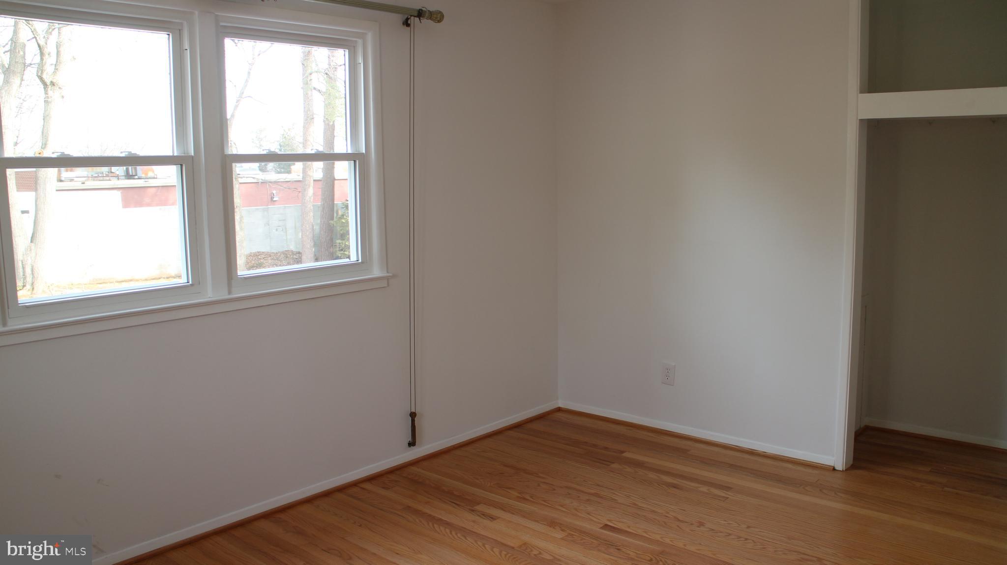 CRESTWOOD MANOR - Residential