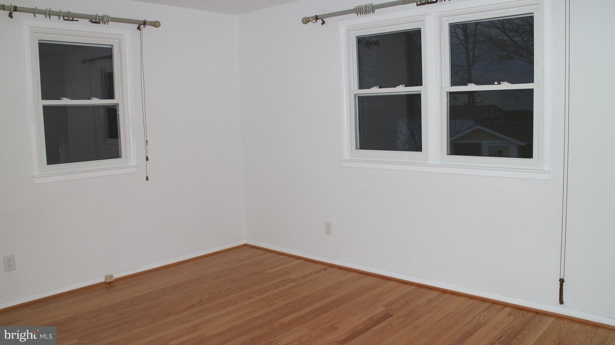 CRESTWOOD MANOR - Residential