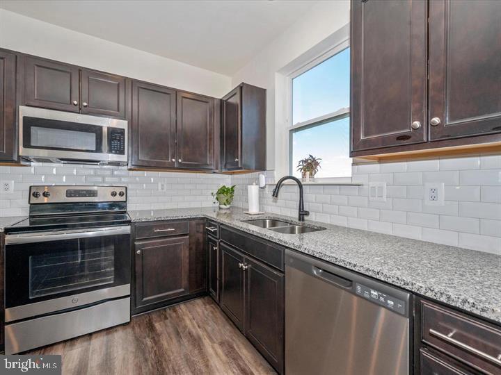 HAGERS CROSSING - Residential