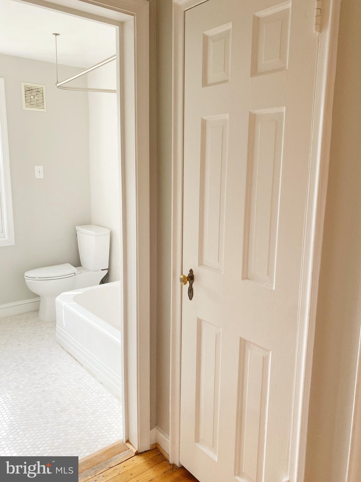 DEL RAY - Residential Lease