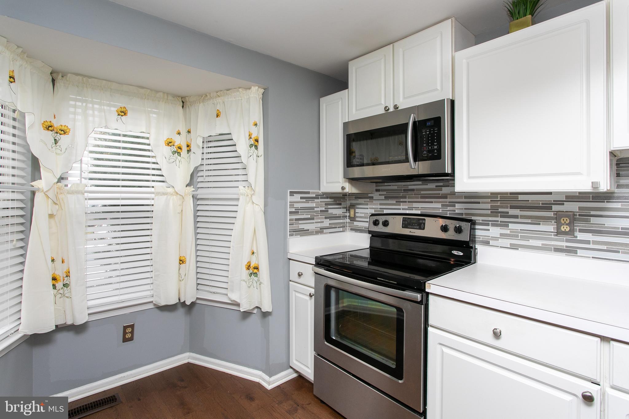 RUSSETT - Residential