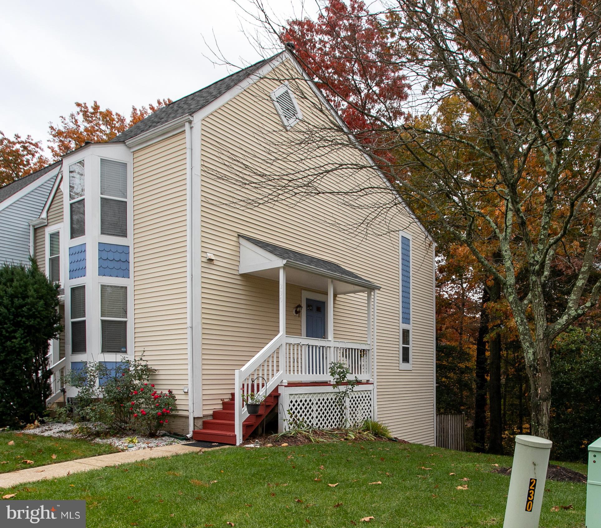 RUSSETT - Residential