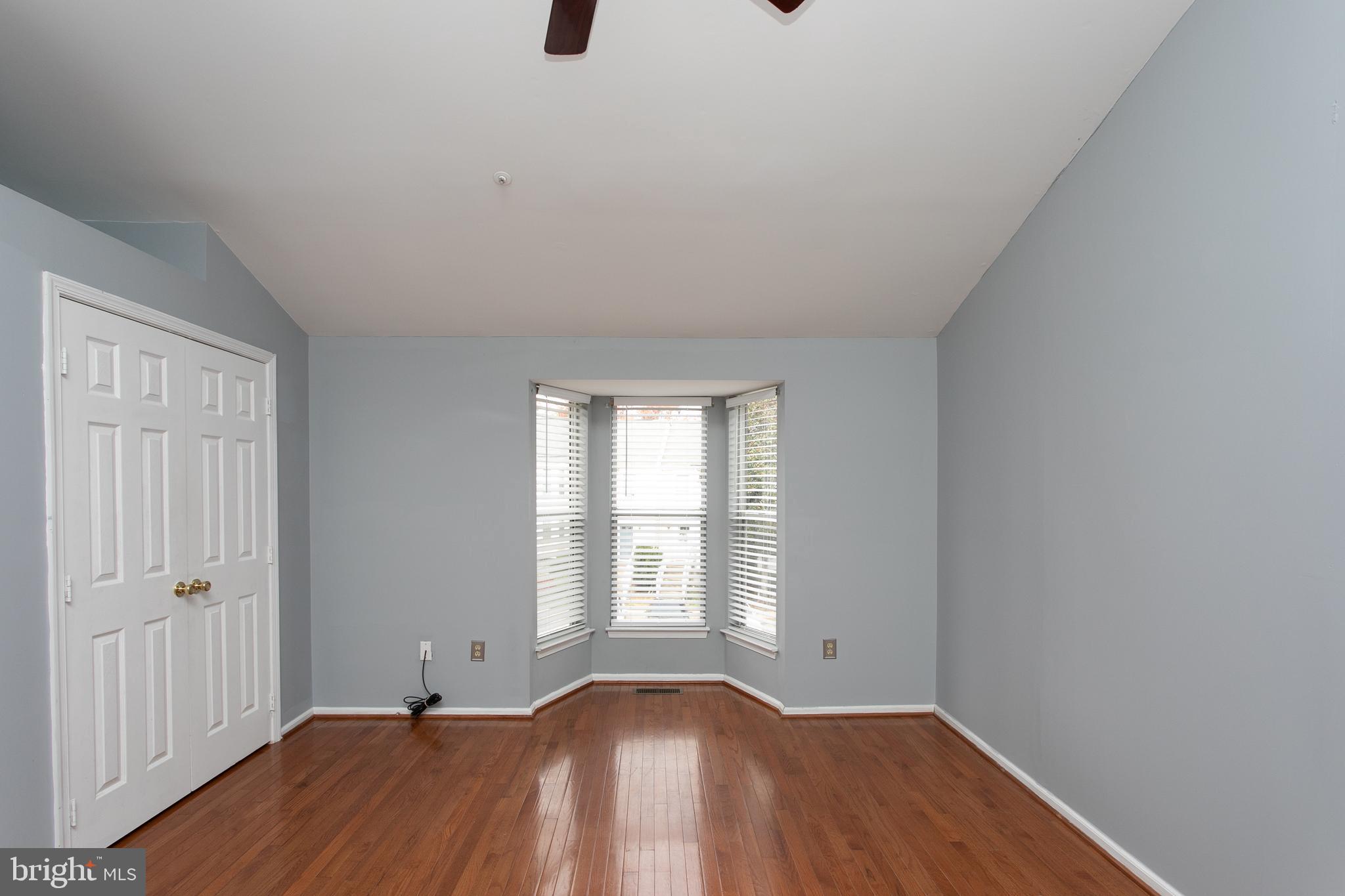 RUSSETT - Residential