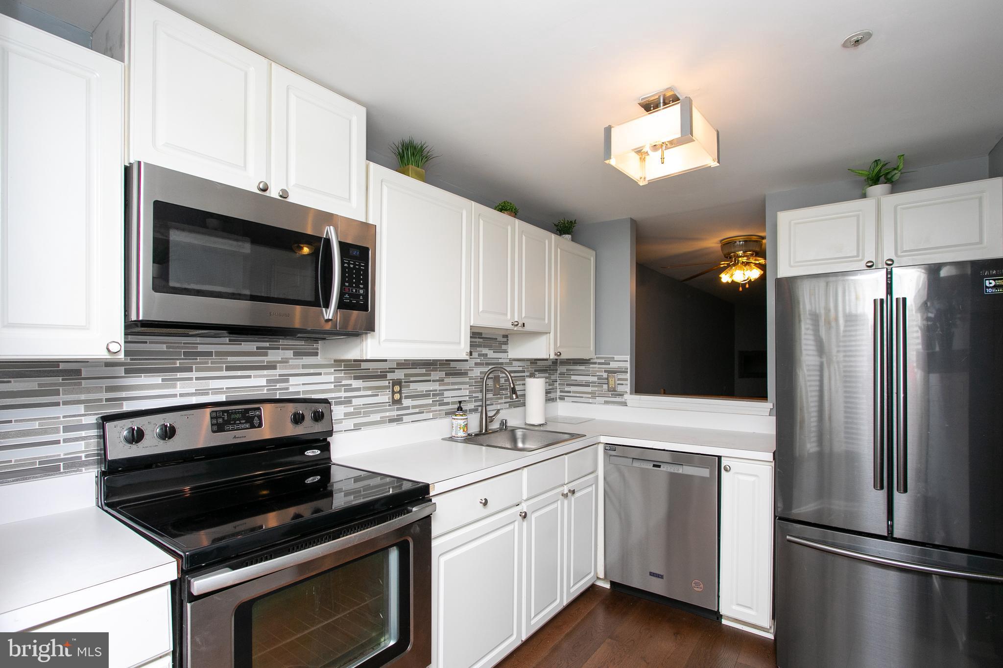 RUSSETT - Residential