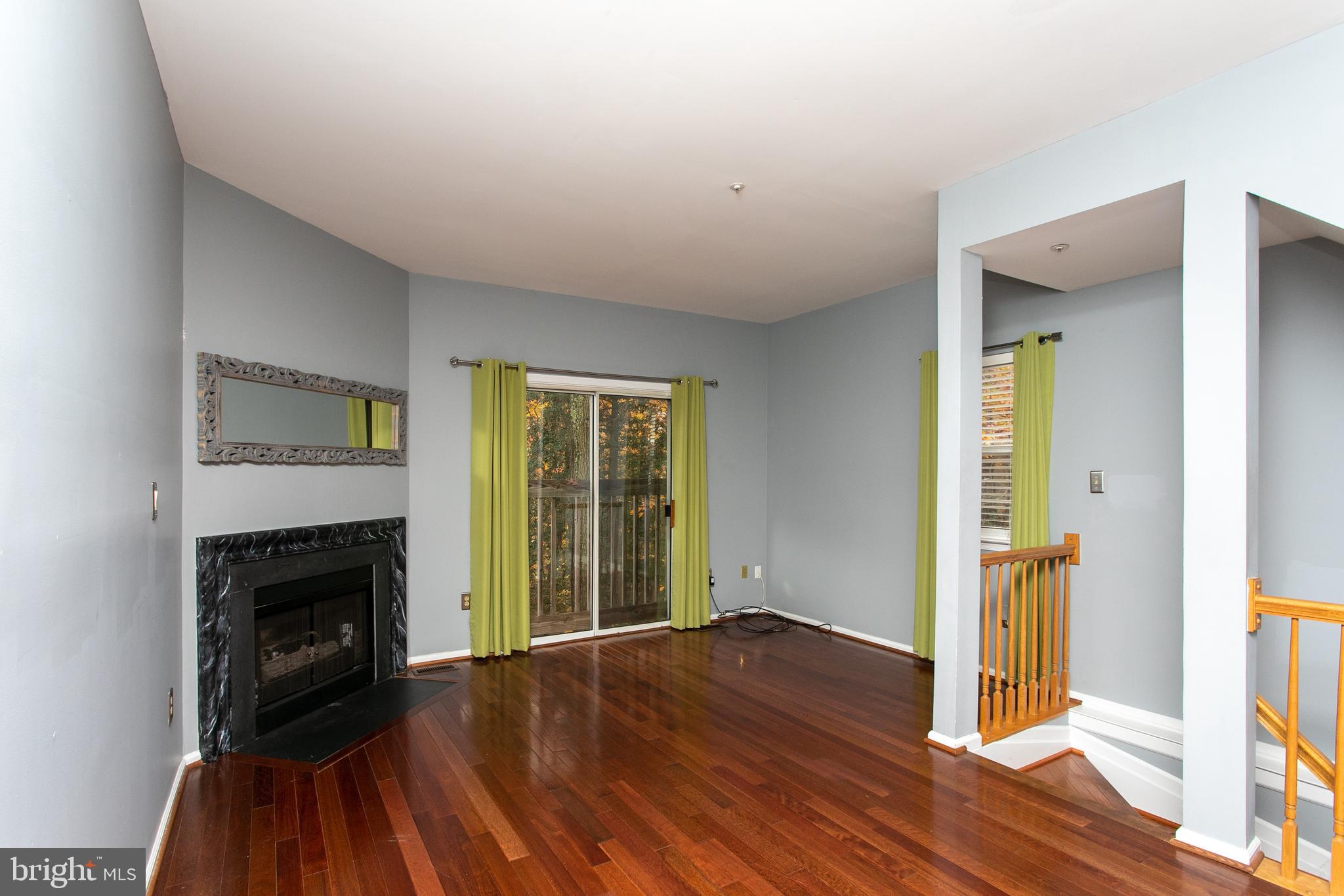 RUSSETT - Residential