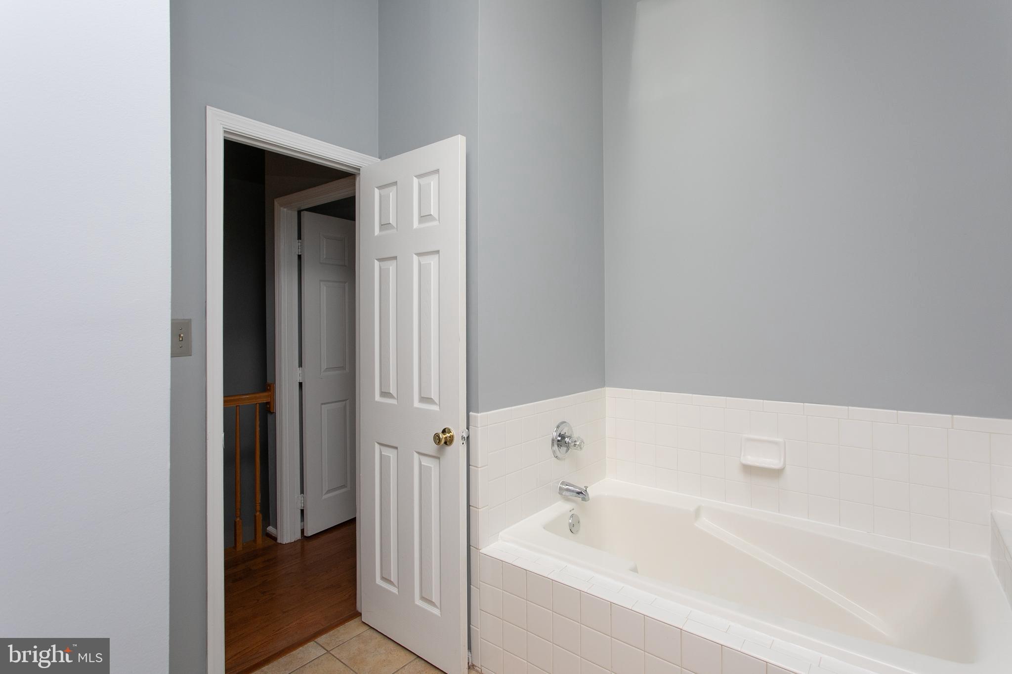 RUSSETT - Residential