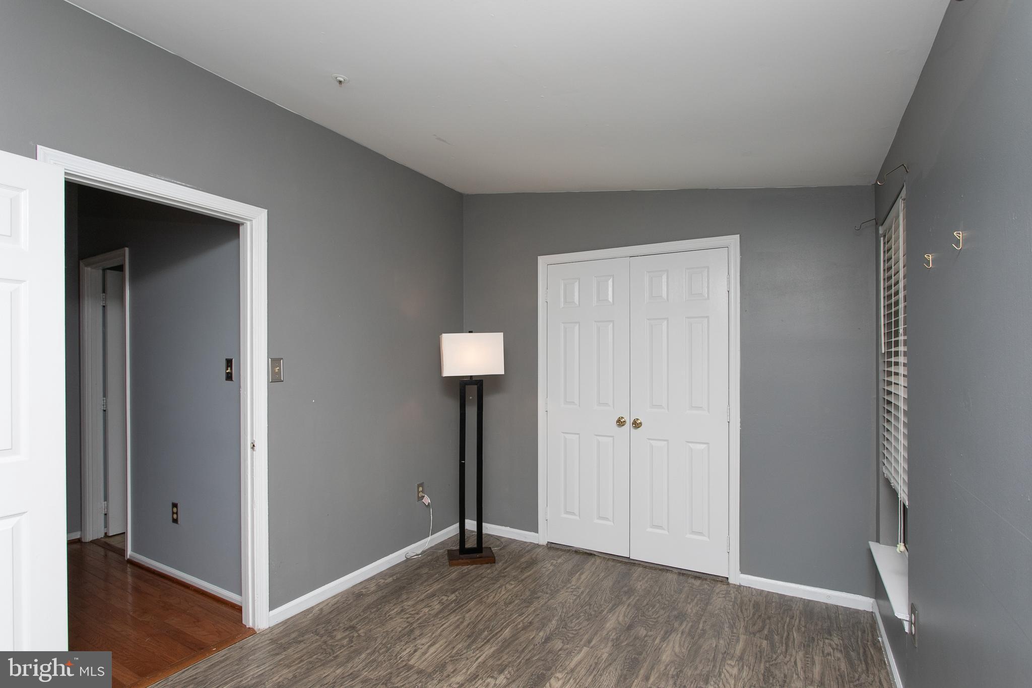 RUSSETT - Residential