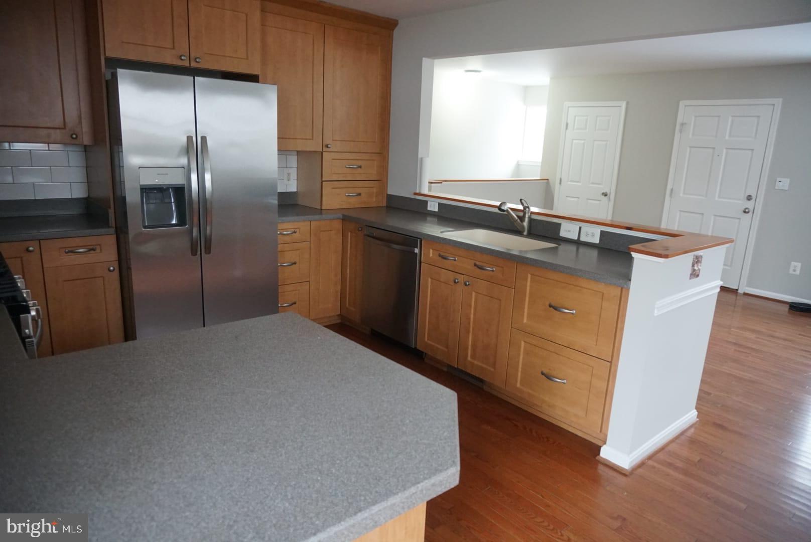 RANDOLPH HILLS - Residential Lease