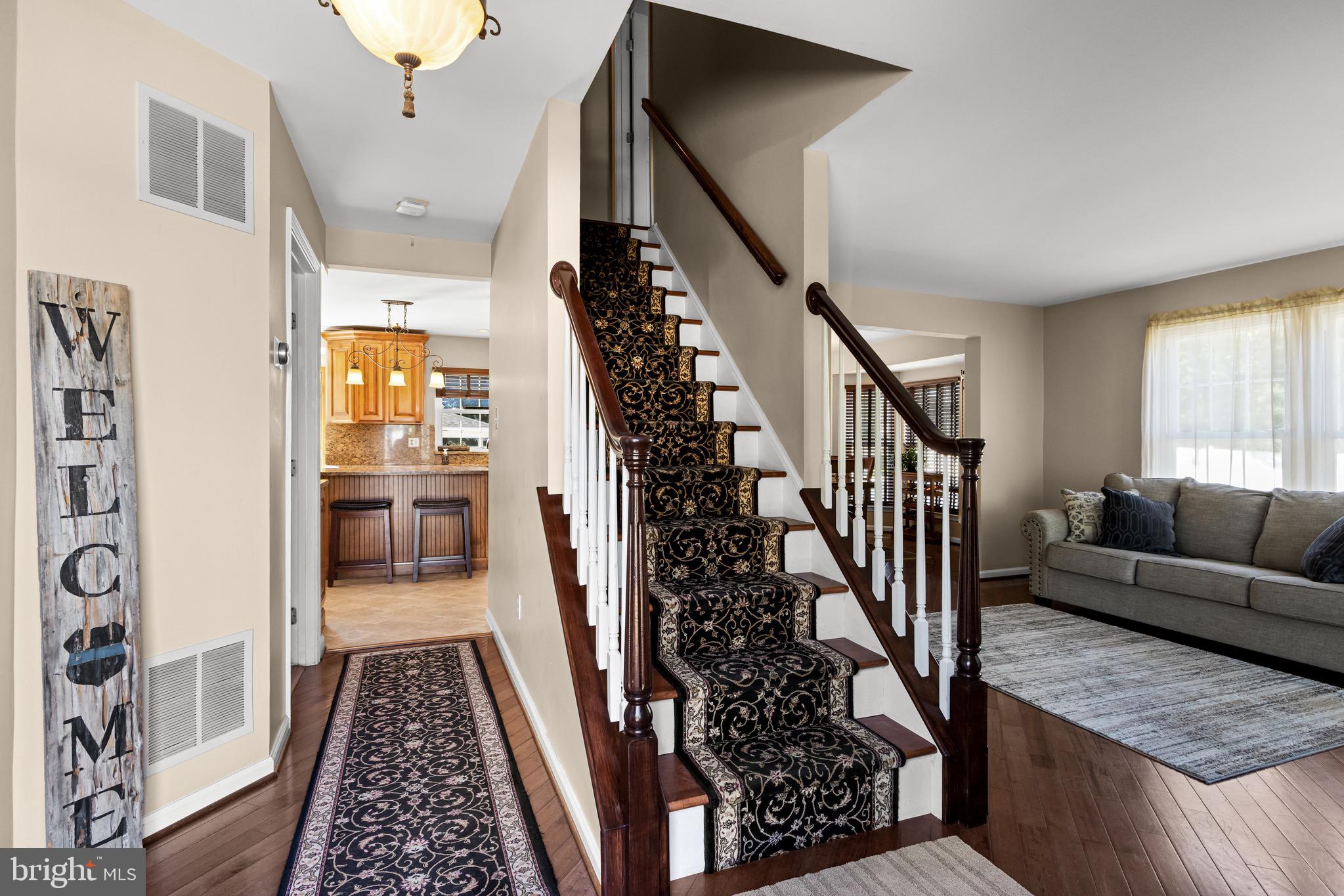 33 MORRIS DRIVE