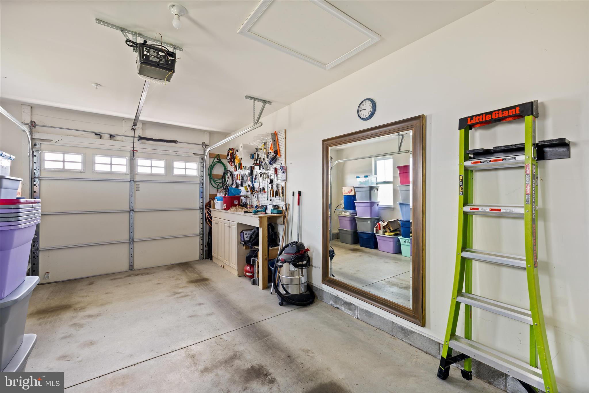 HEARTHSTONE MANOR - Residential