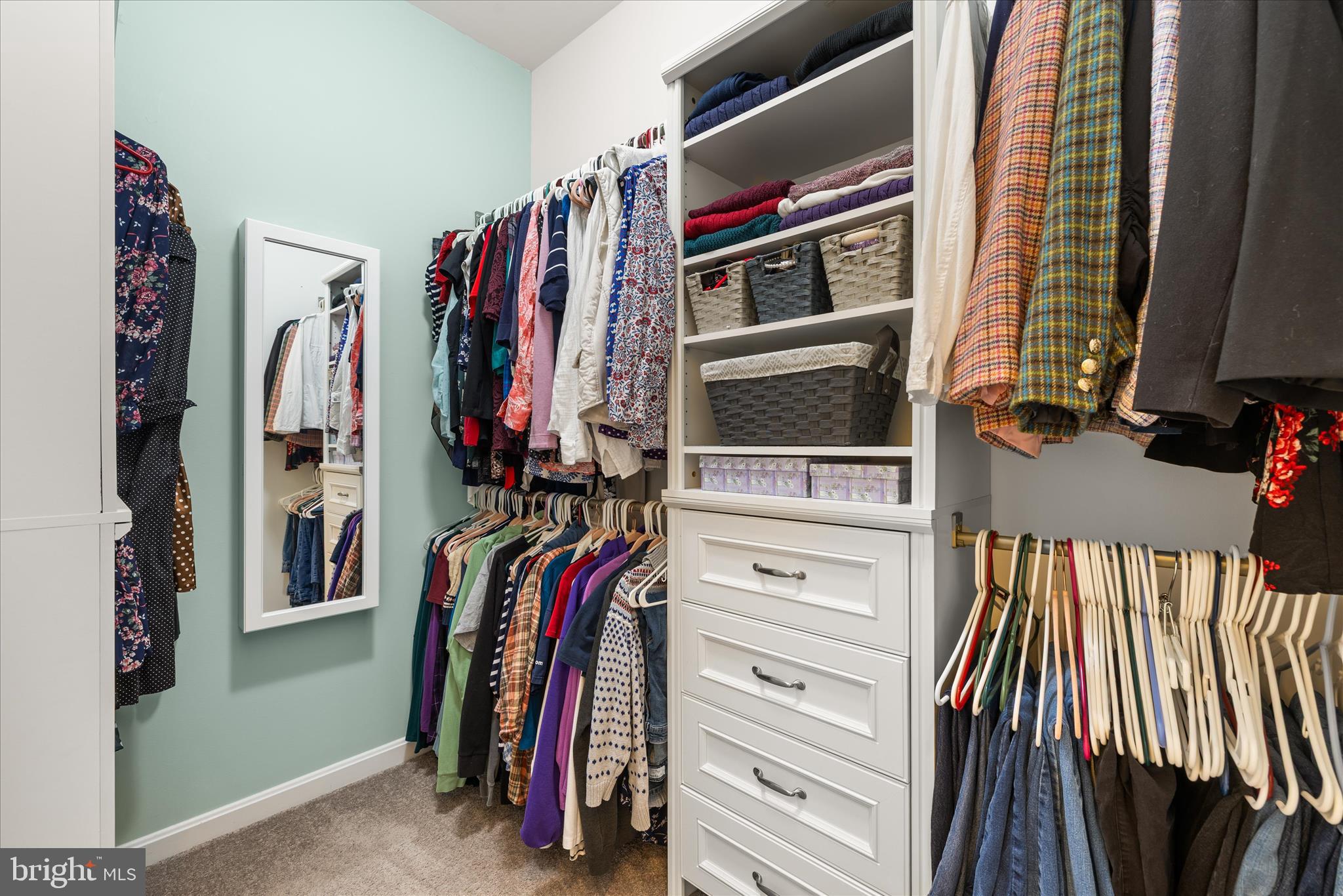 HEARTHSTONE MANOR - Residential