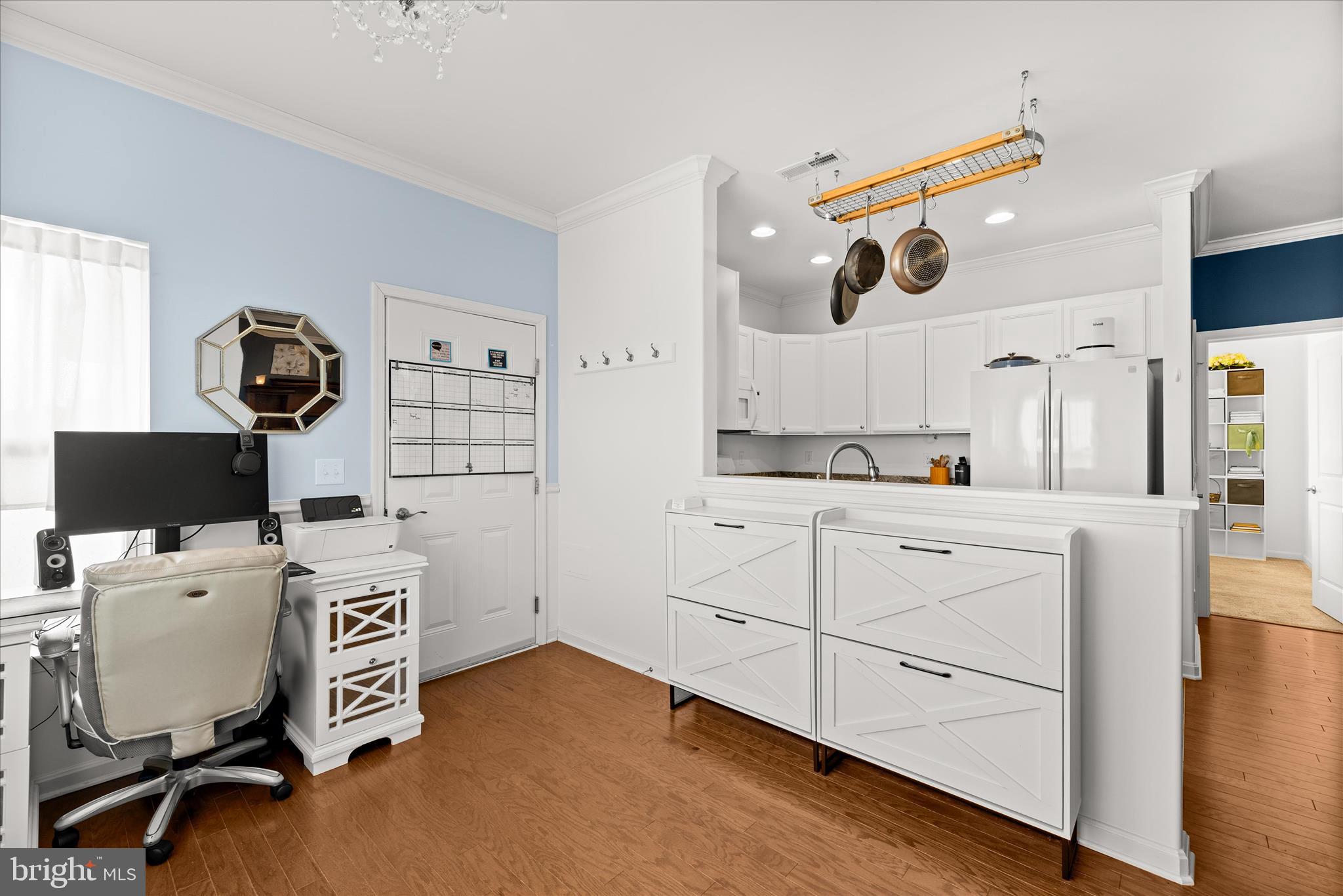 HEARTHSTONE MANOR - Residential