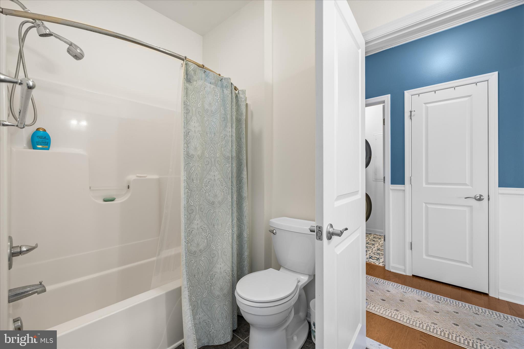 HEARTHSTONE MANOR - Residential