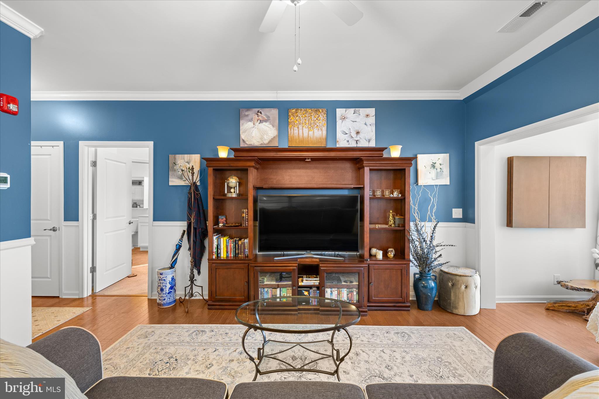 HEARTHSTONE MANOR - Residential