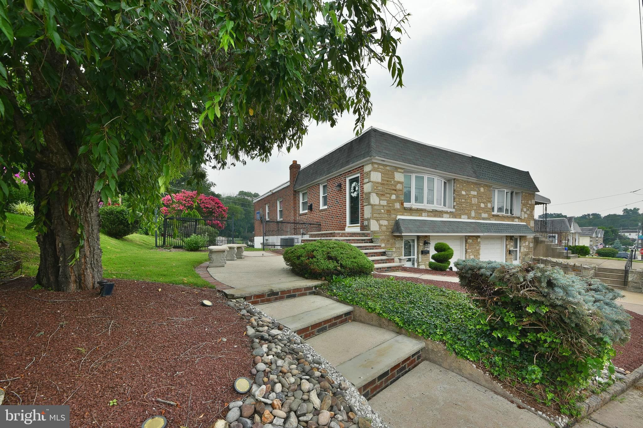 3137 DRAPER STREET