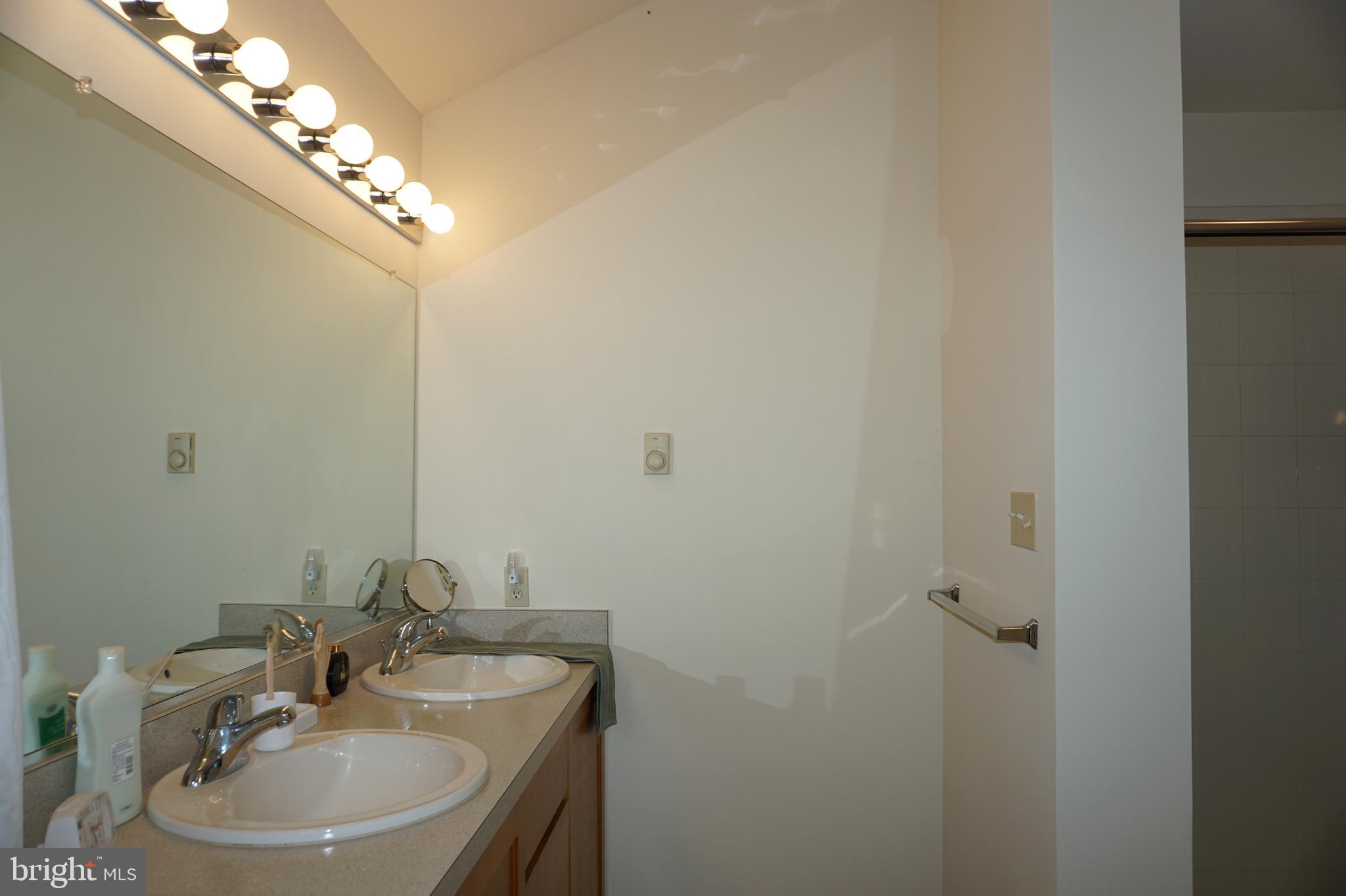 GREENWOOD ACRES - Residential