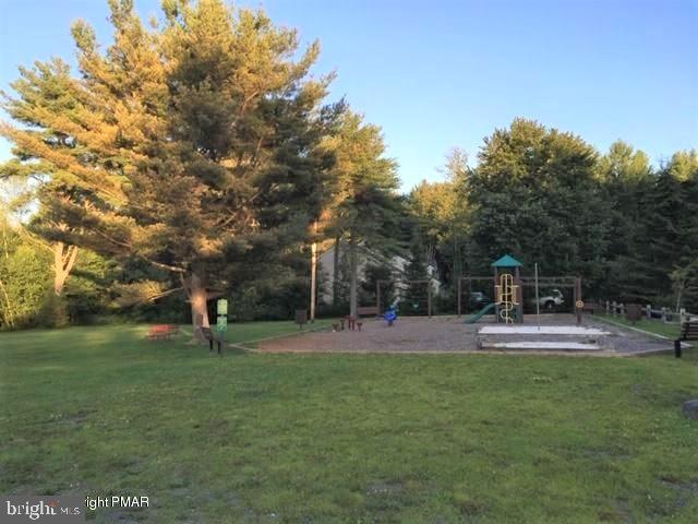 GREENWOOD ACRES - Residential