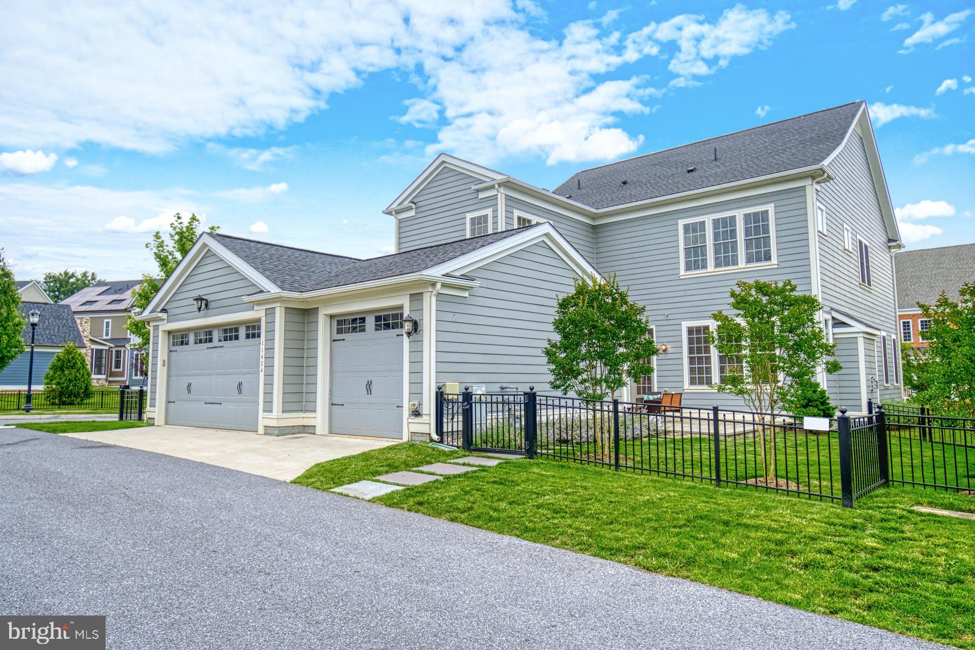 MAPLE LAWN FARMS - Residential