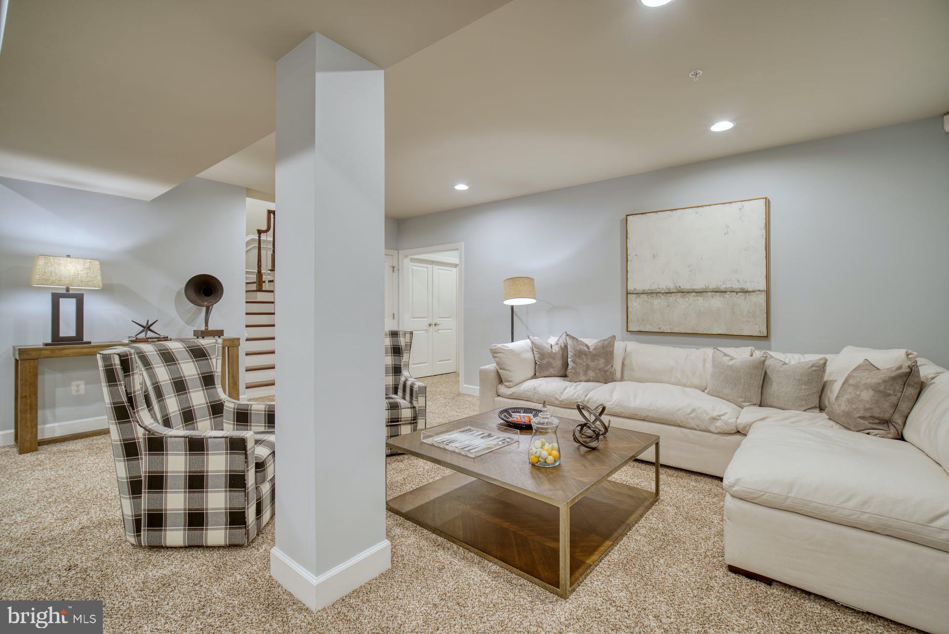 MAPLE LAWN FARMS - Residential