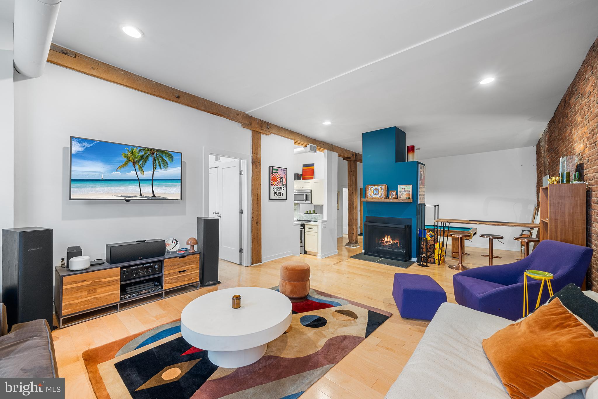 SOCIETY HILL - Residential