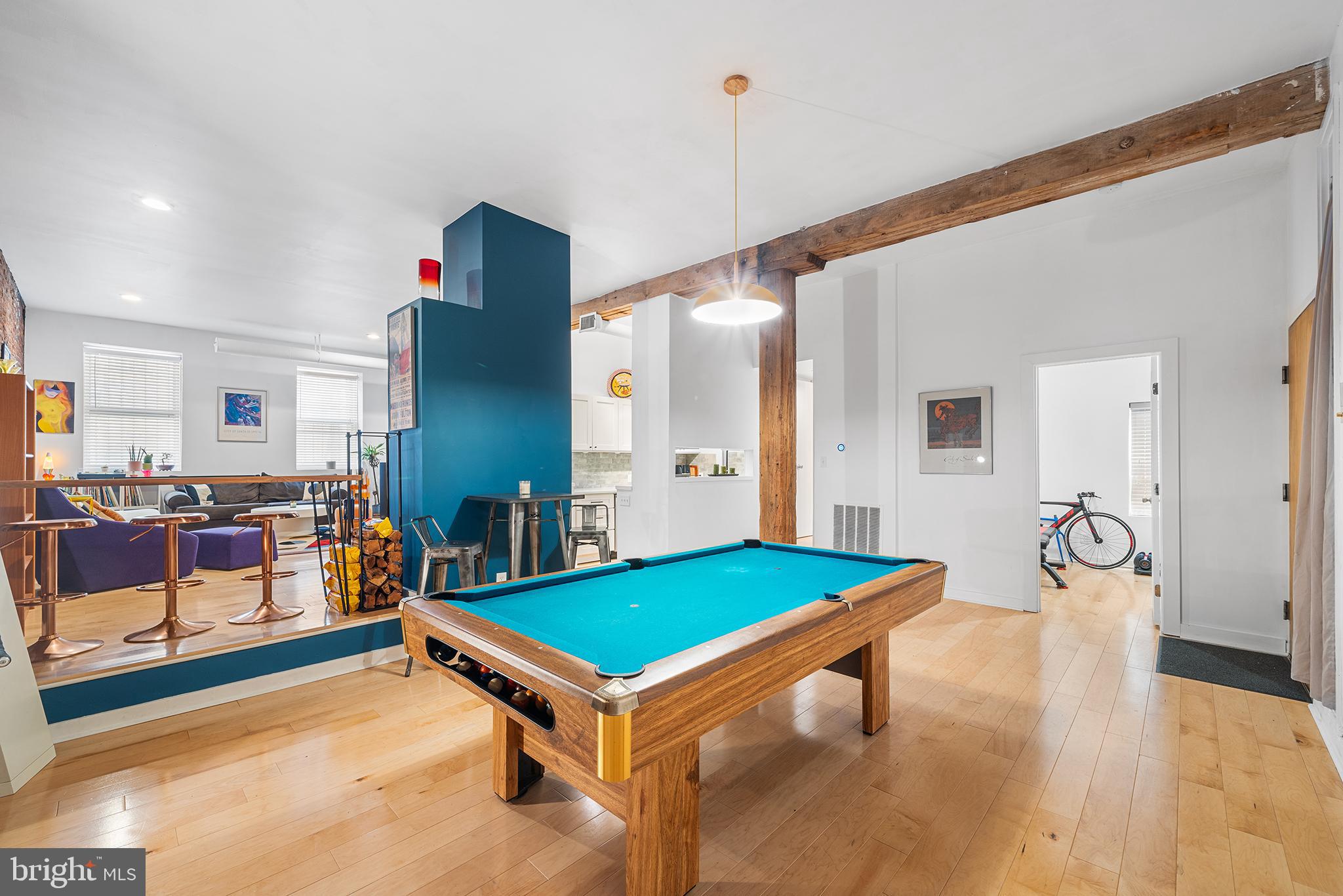 SOCIETY HILL - Residential