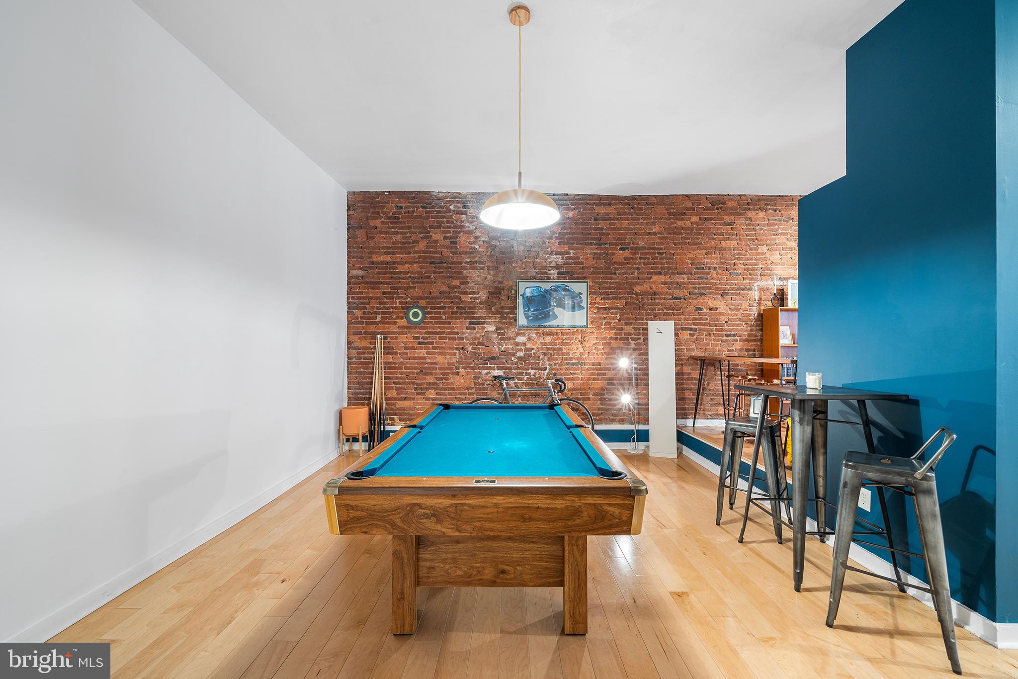 SOCIETY HILL - Residential