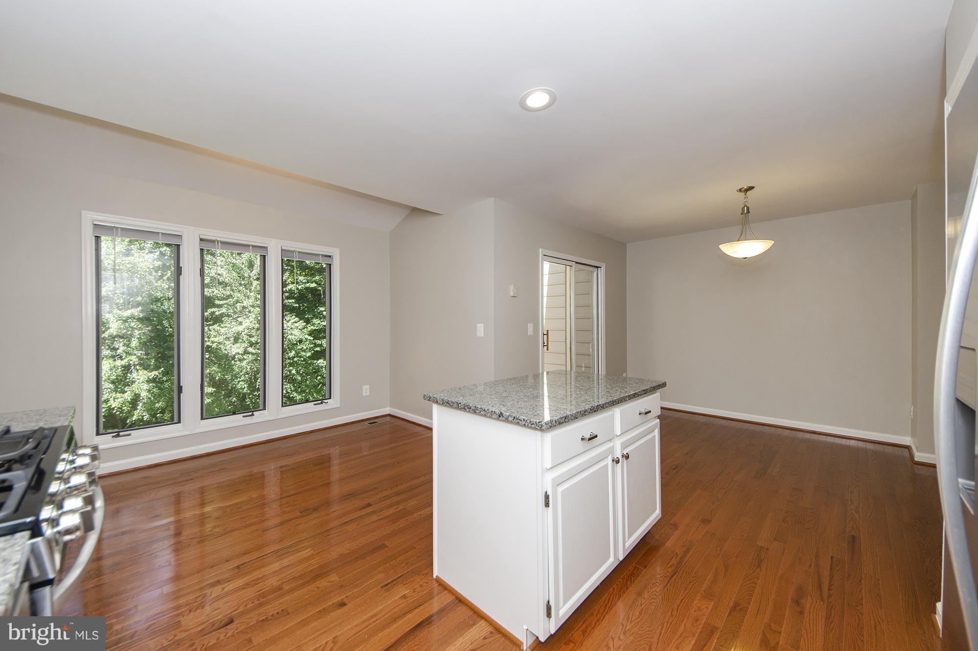 BURKE CENTRE - Residential Lease