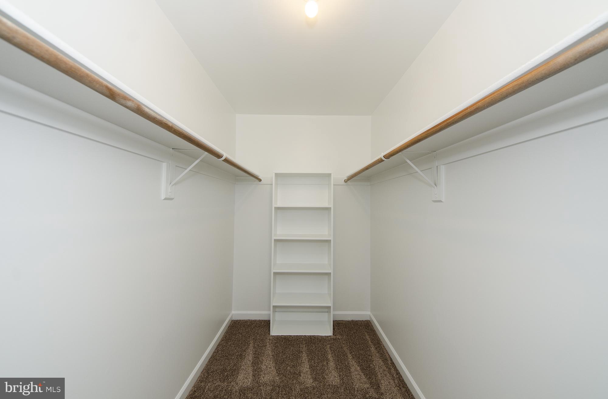 BURKE CENTRE - Residential Lease