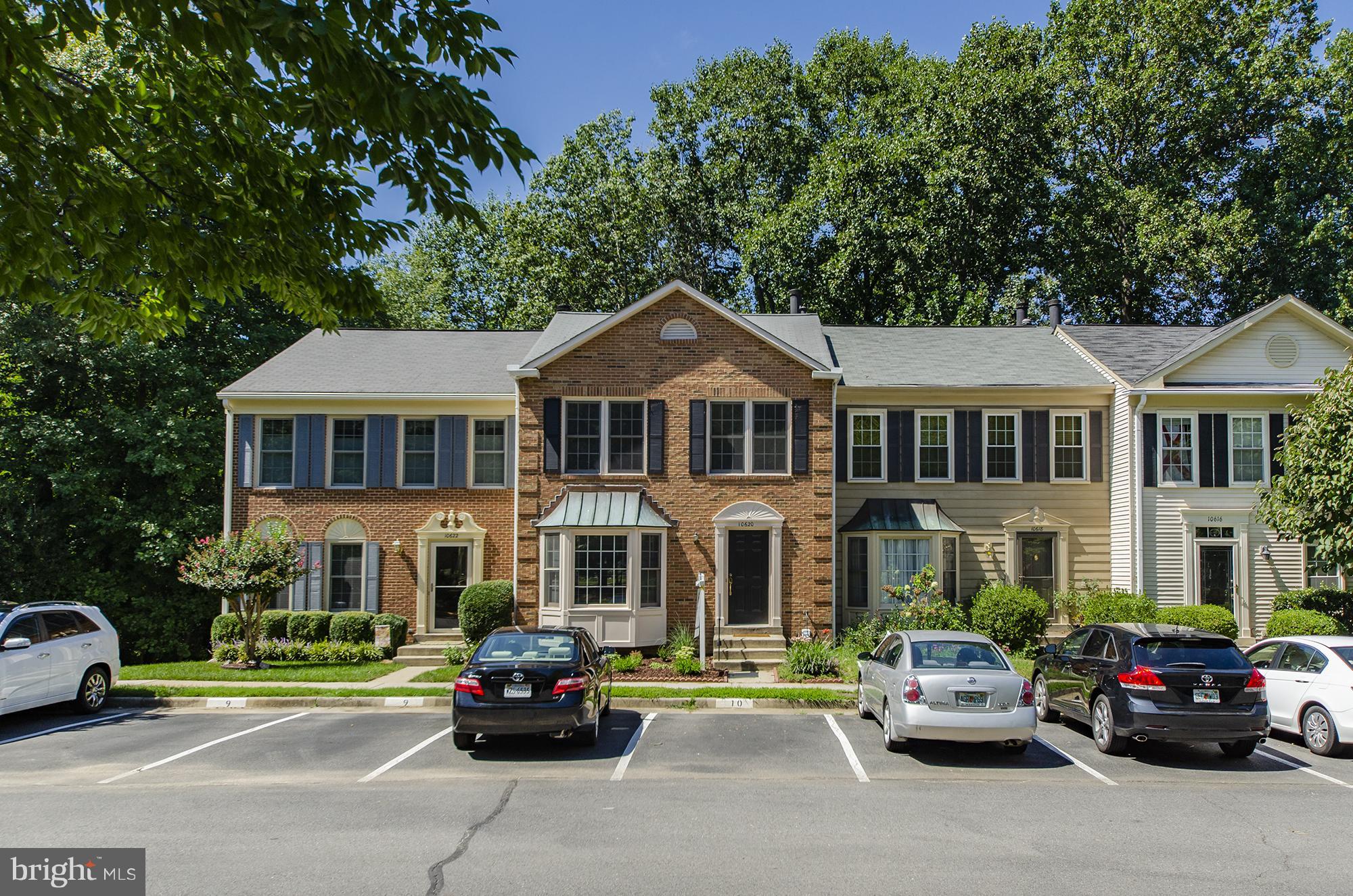 BURKE CENTRE - Residential Lease