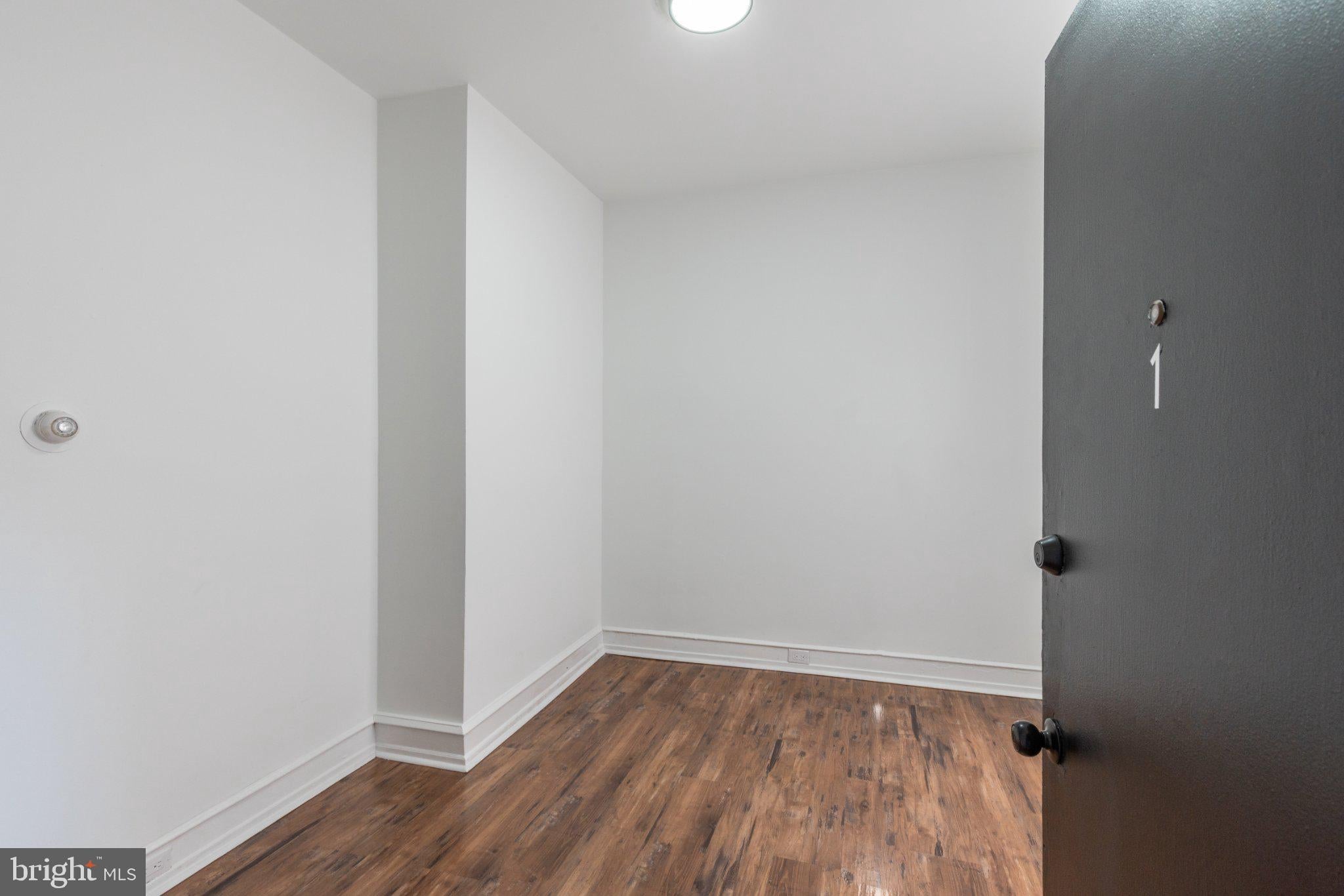 5225 CEDAR AVENUE 1