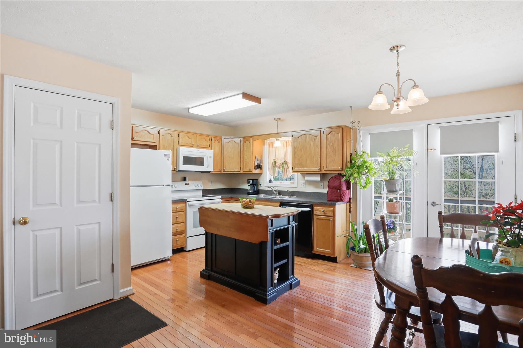 SHEN FARMS MT LAKE - Residential