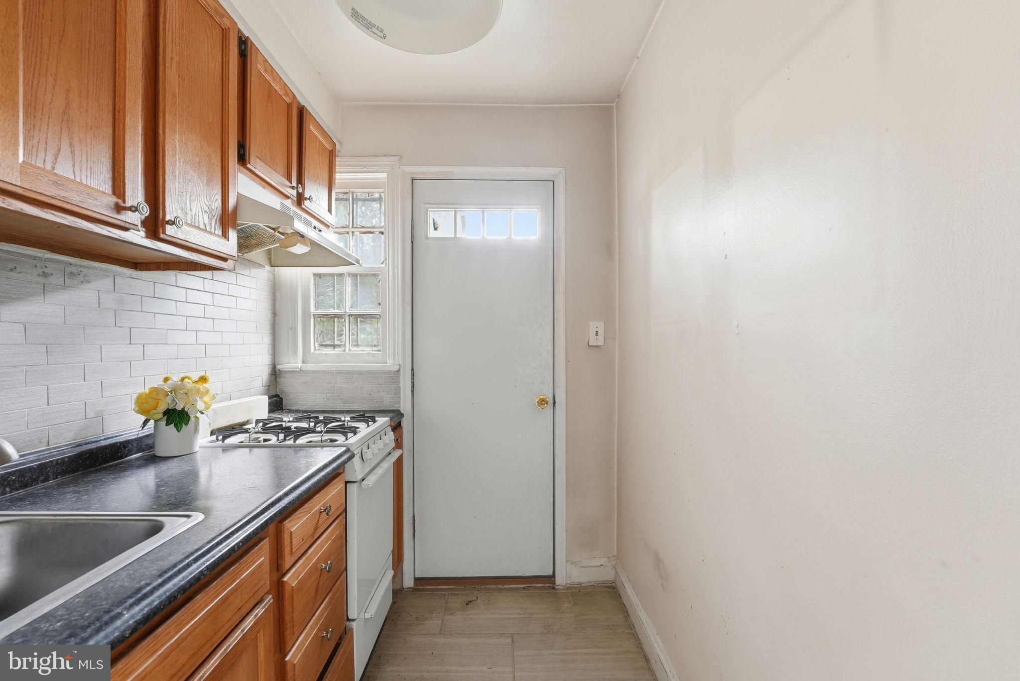 1126 SOUTH CAROLINA AVENUE SE