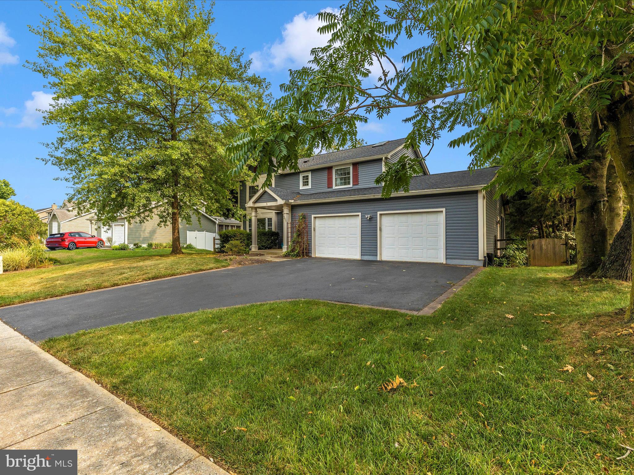 FOUNTAIN ROCK MANOR - Residential